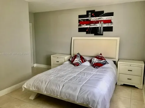 14951 SW 82nd Lane Miami FL 33193