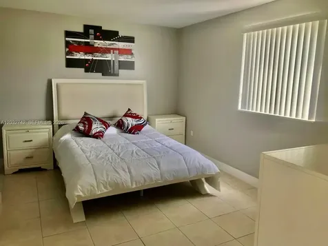 14951 SW 82nd Lane Miami FL 33193