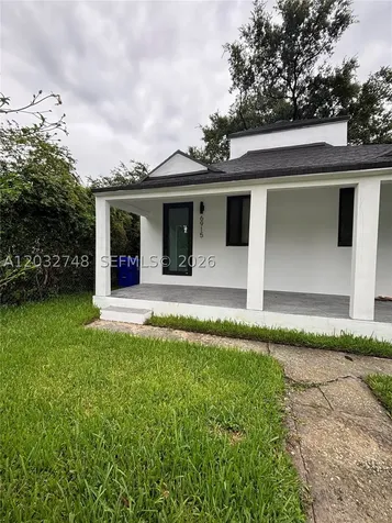 6915 NW 4th Court Miami FL 33150