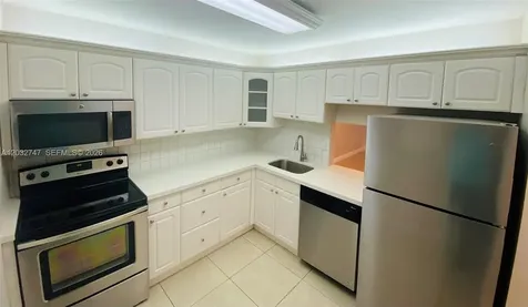 7840 Camino Real Miami FL 33143
