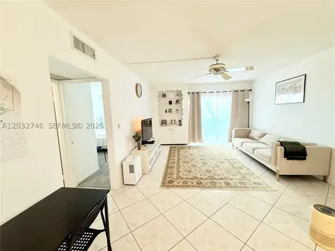 400 Kings Point Drive Sunny Isles Beach FL 33160