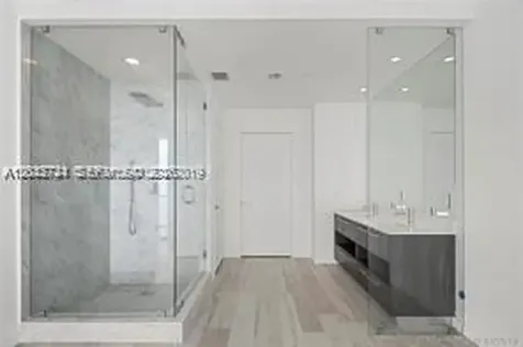 480 NE 31 Street Miami FL 33137