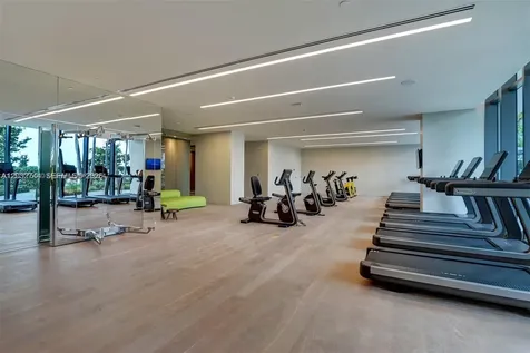 480 NE 31 Street Miami FL 33137