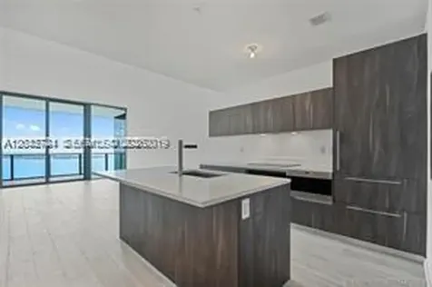 480 NE 31 Street Miami FL 33137