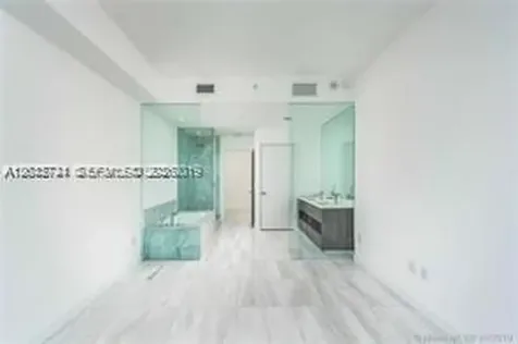 480 NE 31 Street Miami FL 33137