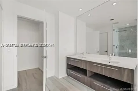 480 NE 31 Street Miami FL 33137