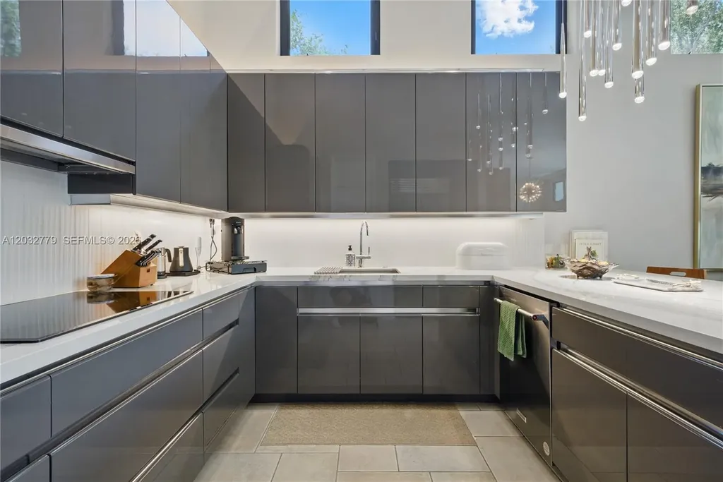 1755 SW 4th Avenue Boca Raton FL 33432