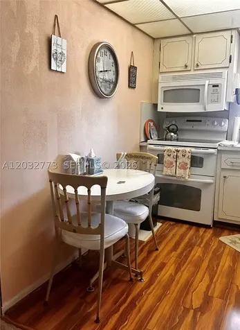 1750 Jefferson Street Hollywood FL 33020