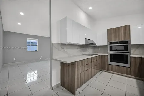 451 E 37th Street Hialeah FL 33013