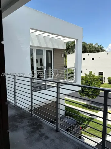 7433 NW 99th Avenue Doral FL 33178