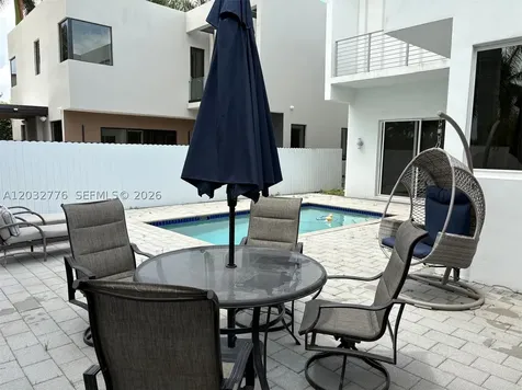 7433 NW 99th Avenue Doral FL 33178