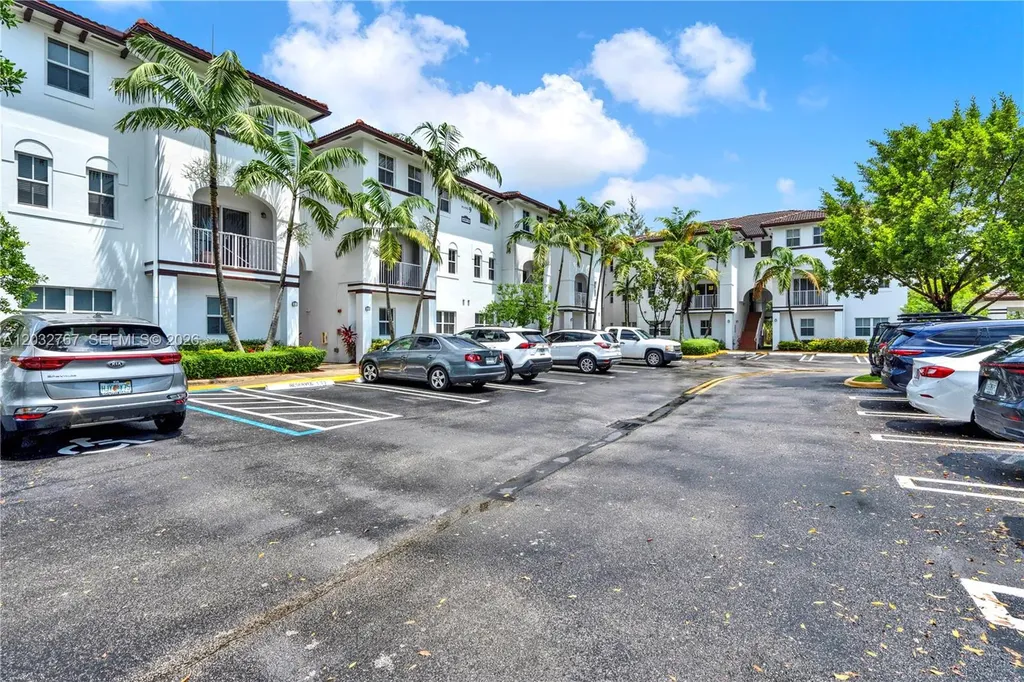 8620 NW 97th Avenue Doral FL 33178