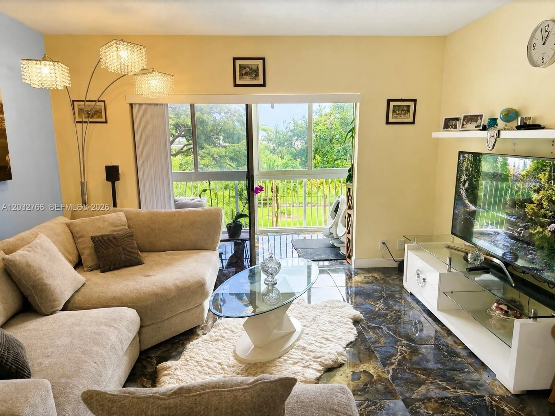 4200 Hillcrest Drive Hollywood FL 33021