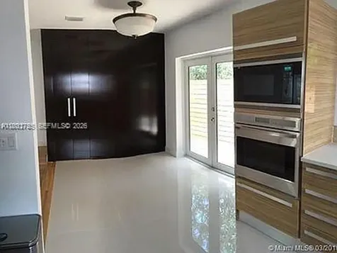 3 Farrey Lane Miami Beach FL 33139