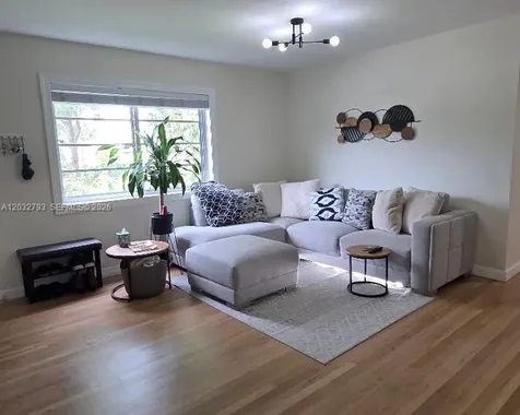 7860 SW 55th Avenue Miami FL 33143