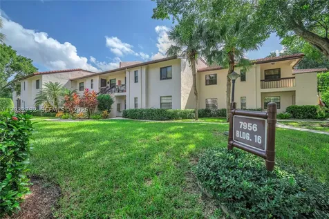 7956 Eastlake Drive Boca Raton FL 33433
