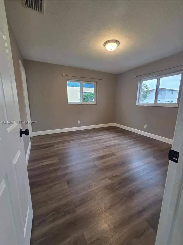 2350 NW 12th Court Pompano Beach FL 33069
