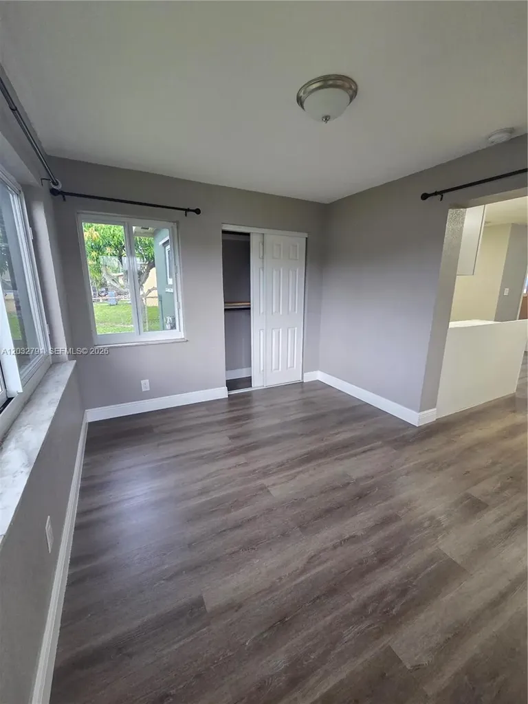2350 NW 12th Court Pompano Beach FL 33069
