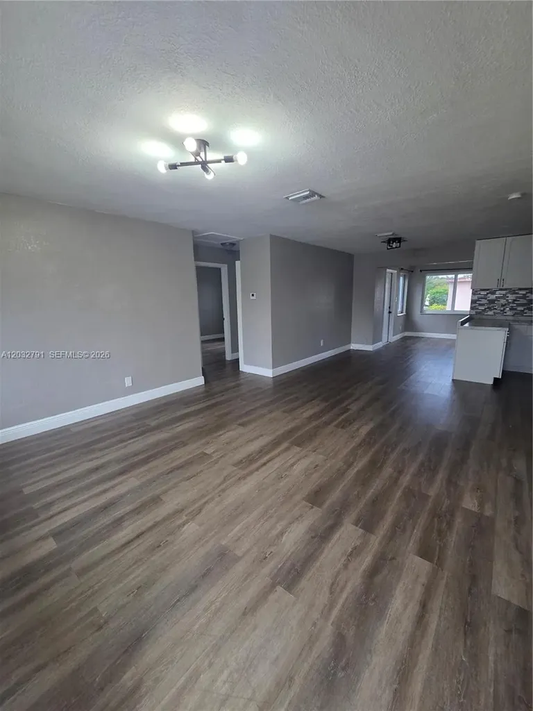 2350 NW 12th Court Pompano Beach FL 33069