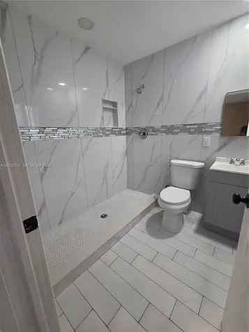 2350 NW 12th Court Pompano Beach FL 33069