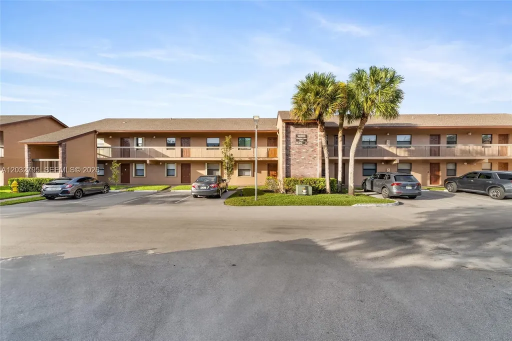 10003 Winding Lake Road Sunrise FL 33351