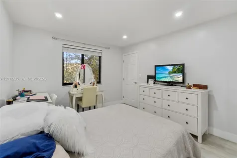 10003 Winding Lake Road Sunrise FL 33351