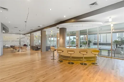 10275 Collins Avenue Bal Harbour FL 33154
