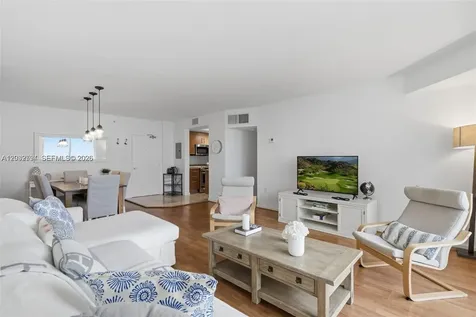 10275 Collins Avenue Bal Harbour FL 33154