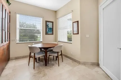 19301 Seneca Avenue Weston FL 33332