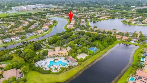 19301 Seneca Avenue Weston FL 33332