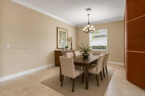 19301 Seneca Avenue Weston FL 33332