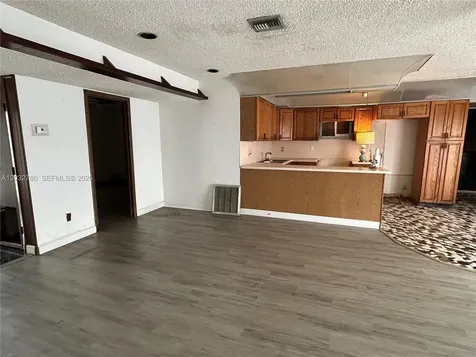1772 NW 36th Court Oakland Park FL 33309