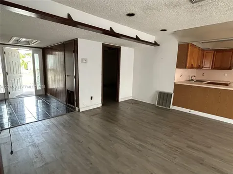 1772 NW 36th Court Oakland Park FL 33309