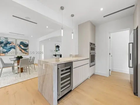 39 Palermo Avenue Coral Gables FL 33134