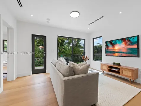 39 Palermo Avenue Coral Gables FL 33134