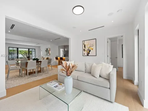 39 Palermo Avenue Coral Gables FL 33134