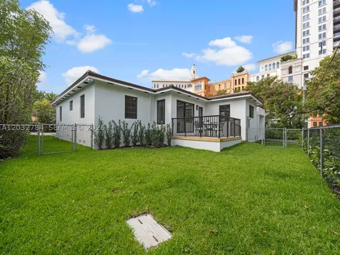 39 Palermo Avenue Coral Gables FL 33134