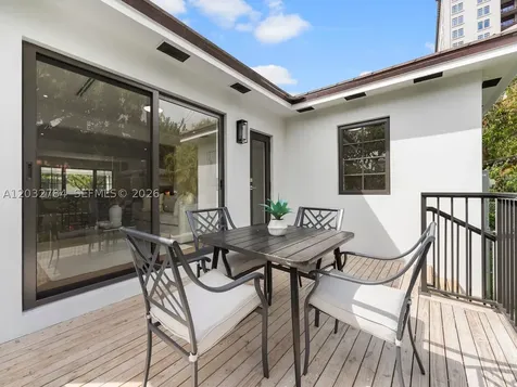 39 Palermo Avenue Coral Gables FL 33134