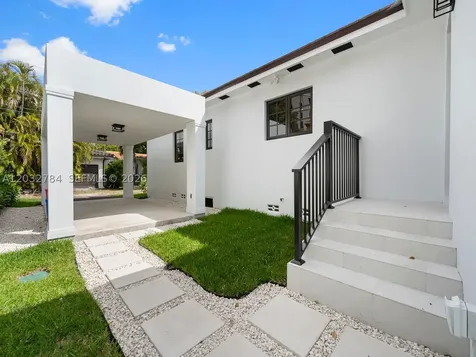 39 Palermo Avenue Coral Gables FL 33134