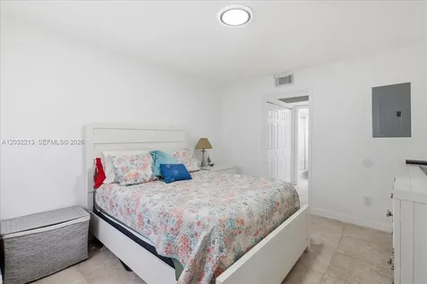 2614 SE 21st Court Homestead FL 33035