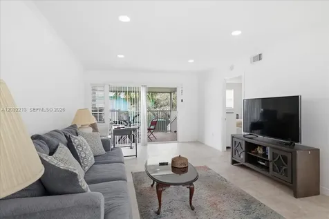 2614 SE 21st Court Homestead FL 33035