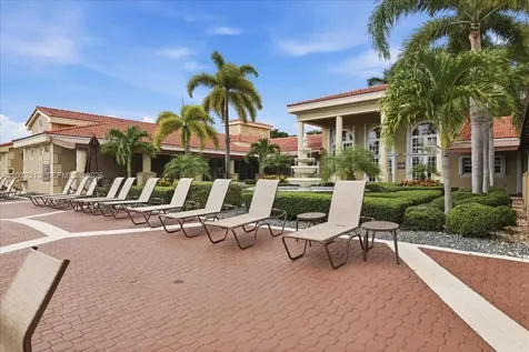 2614 SE 21st Court Homestead FL 33035