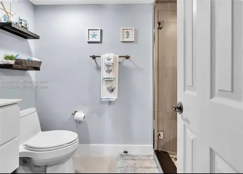 6423 Collins Avenue Miami Beach FL 33141