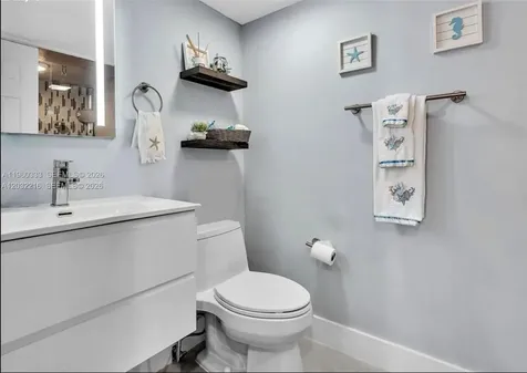 6423 Collins Avenue Miami Beach FL 33141