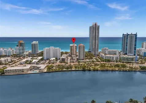 6423 Collins Avenue Miami Beach FL 33141