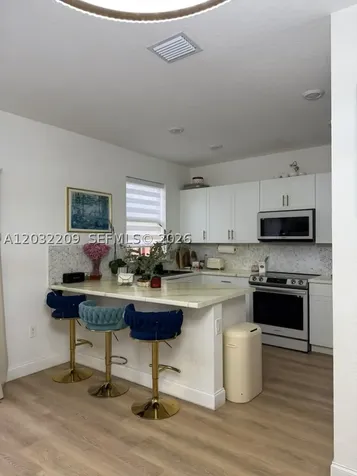 20731 NE 7th Place Miami FL 33179