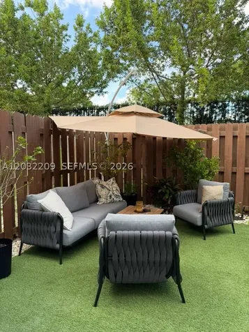 20731 NE 7th Place Miami FL 33179