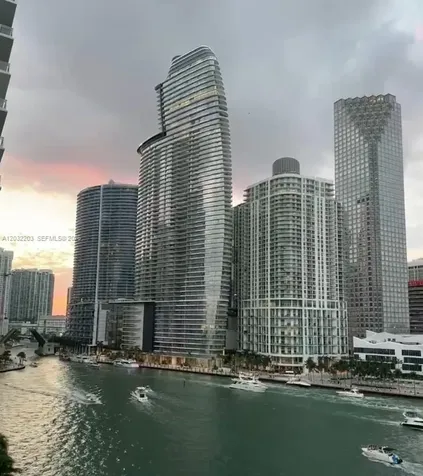 888 Brickell Key Drive Miami FL 33131