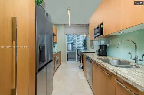 888 Brickell Key Drive Miami FL 33131
