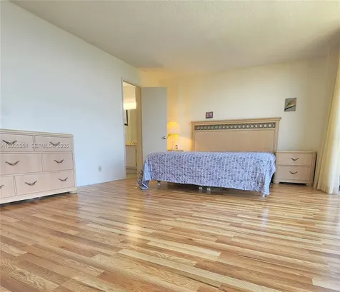18181 NE 31st Court Aventura FL 33160